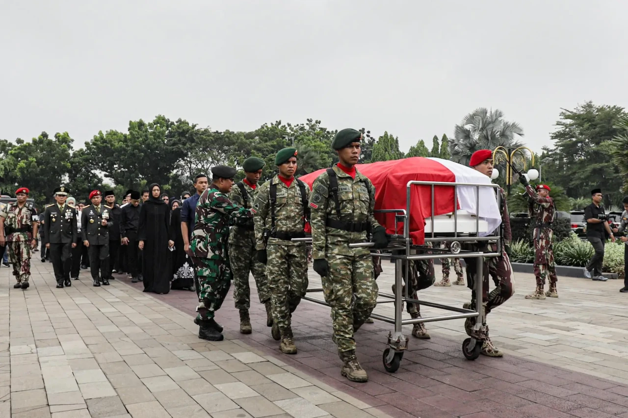 Pemakaman Mantan Kepala...
