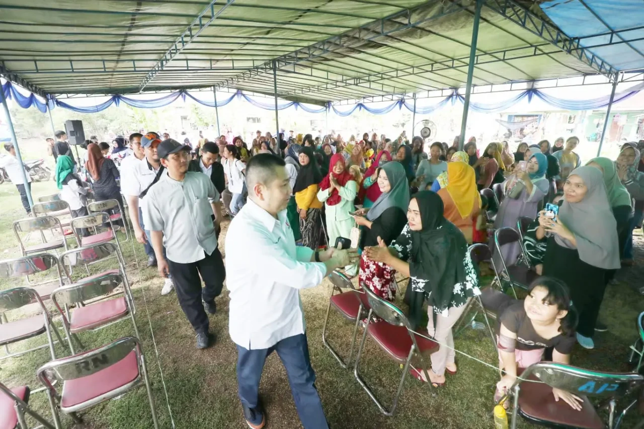 Partai Perindo Gelar...