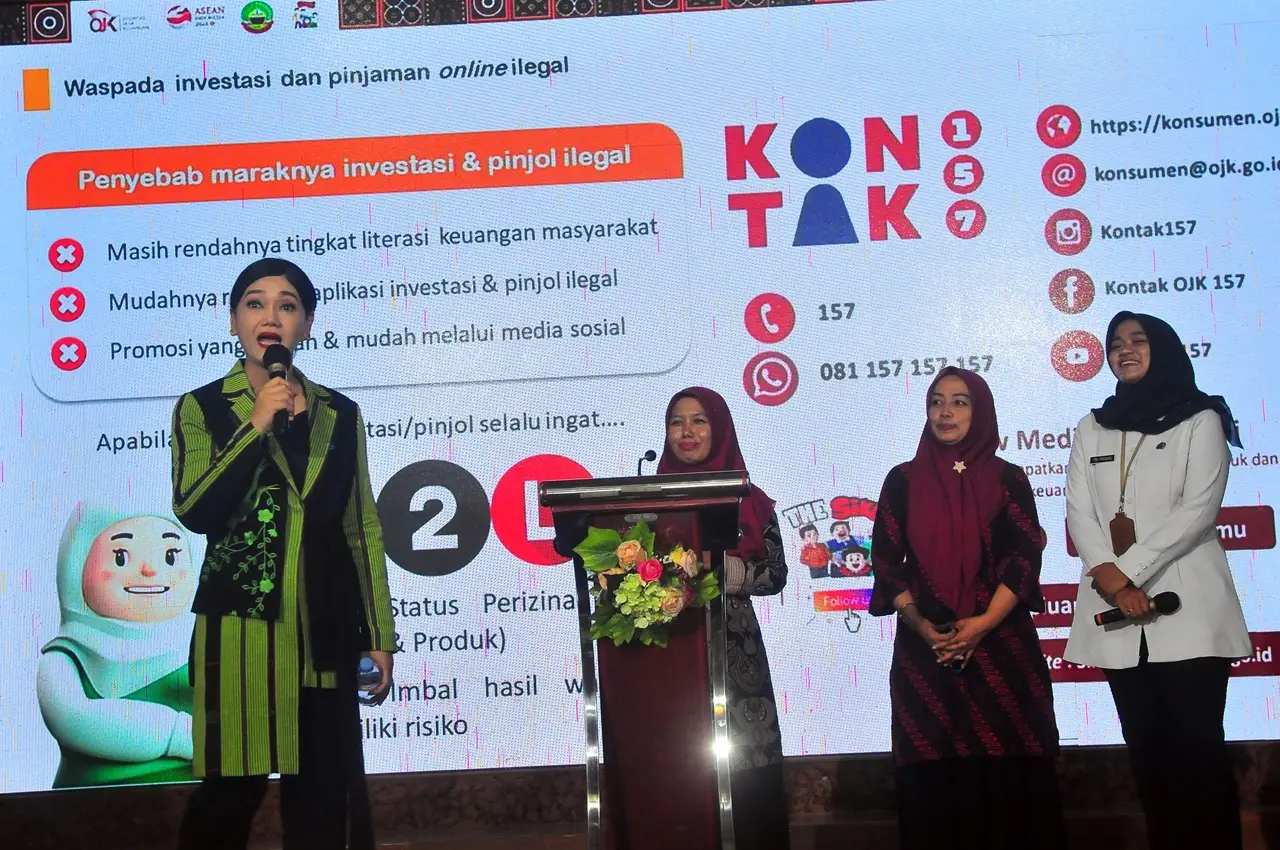 OJK Gelar Literasi Keuangan...