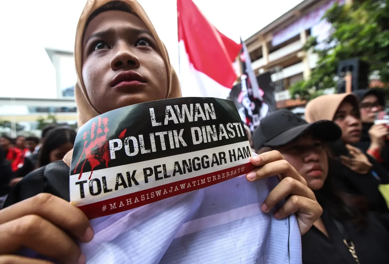 Ribuan Mahasiswa Hadiri...