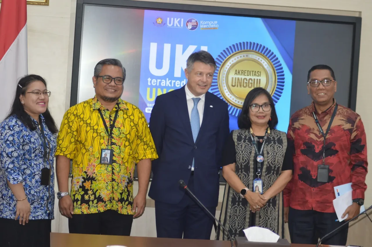 Duta Besar Uni Eropa...