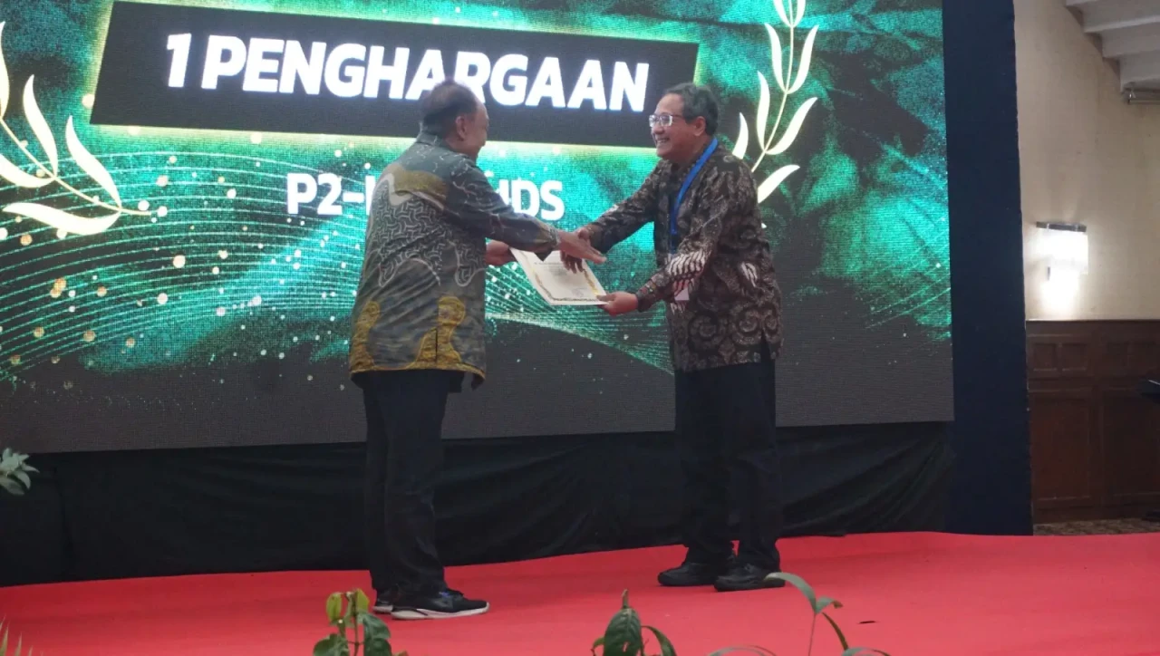 Lingkungan Kerja Aman,...