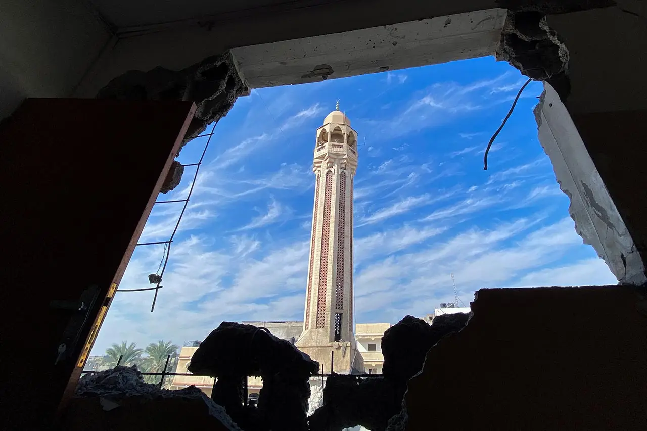 Israel Bom Masjid Kuno...