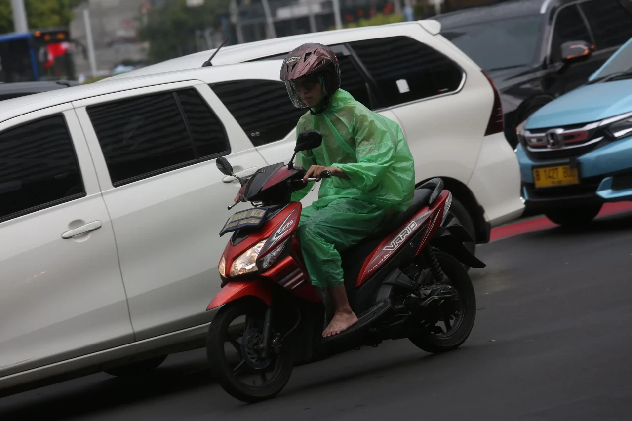 BMKG Prediksi Awal dan...
