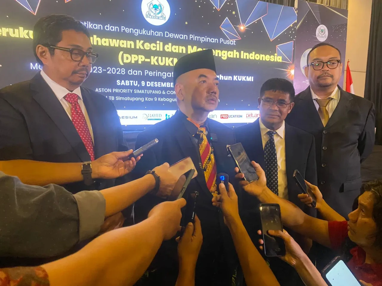 Perkuat Digitalisasi...