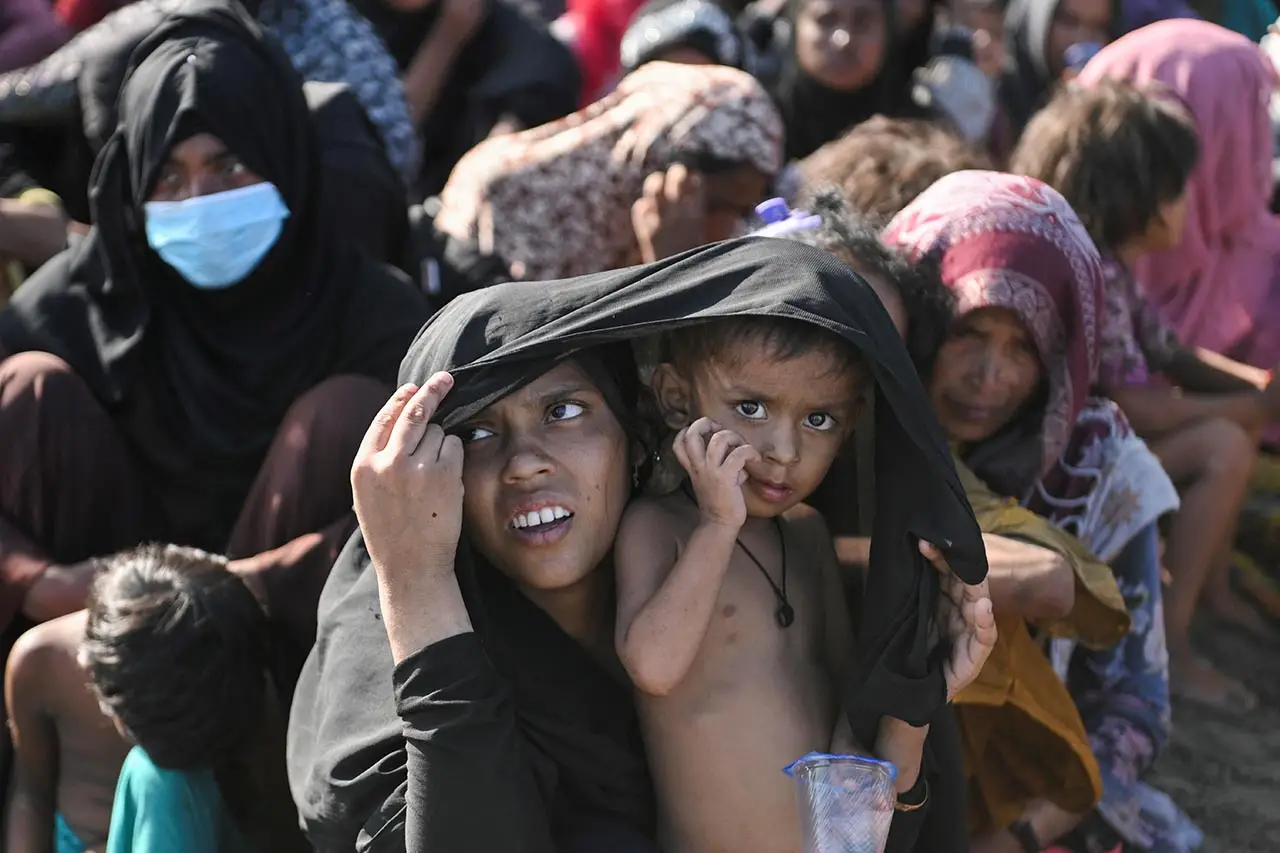 Rohingya Datang Lagi,...