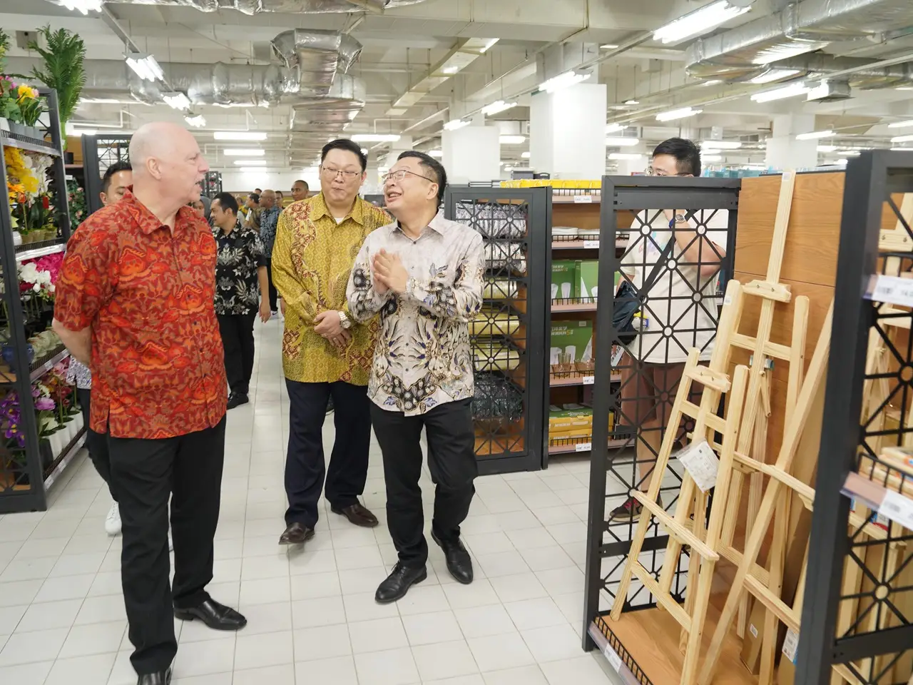 Hapimart Resmi Beroperasi...