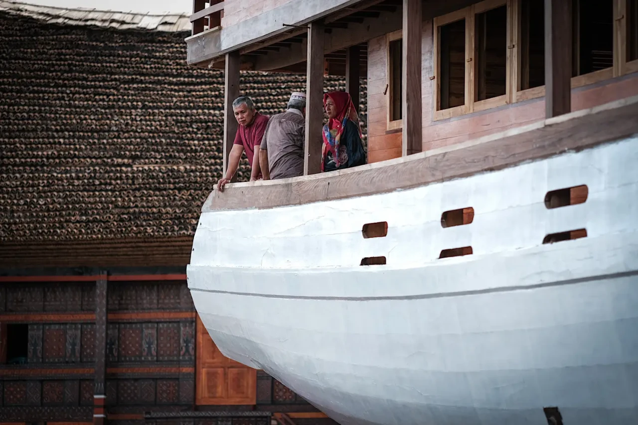 Peresmian Kapal Pinisi,...