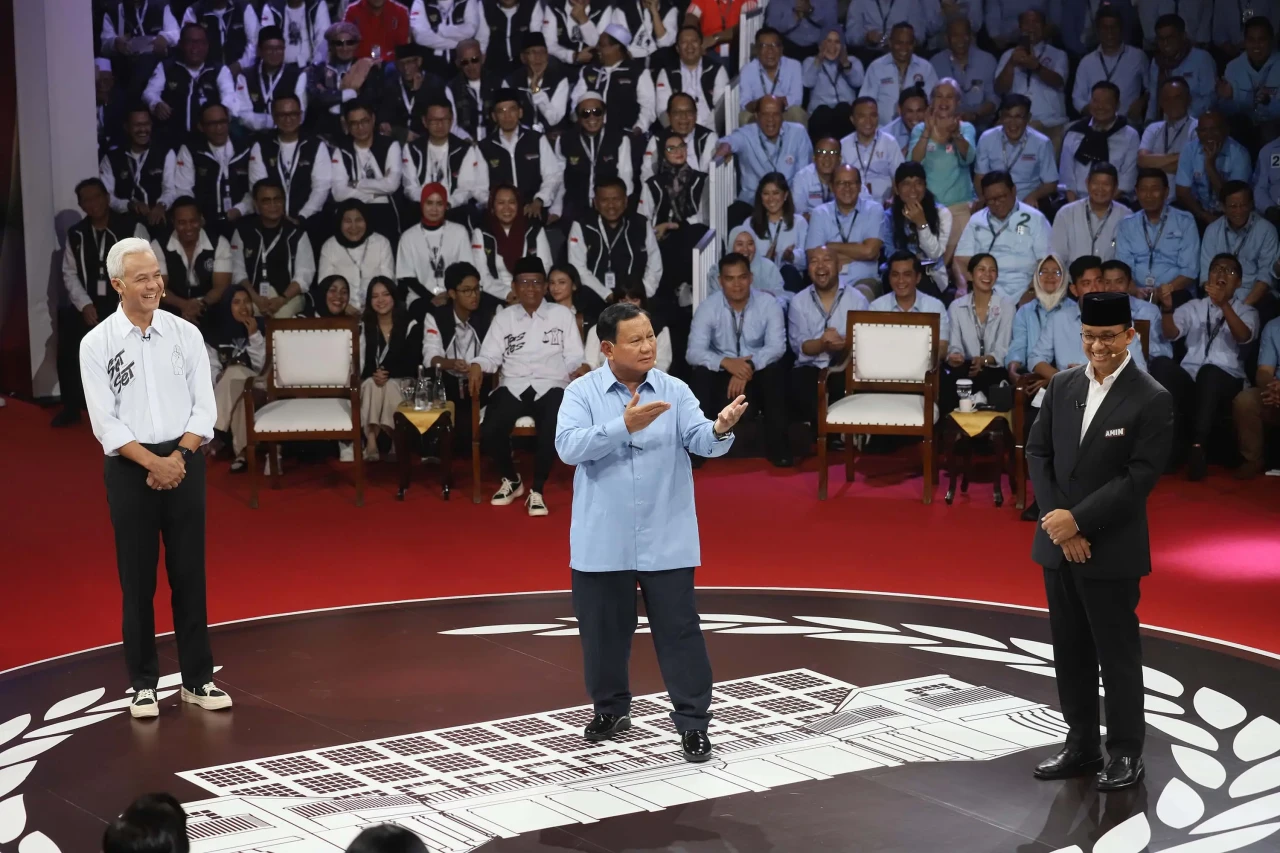 Usai Adu Gagasan, Tiga...