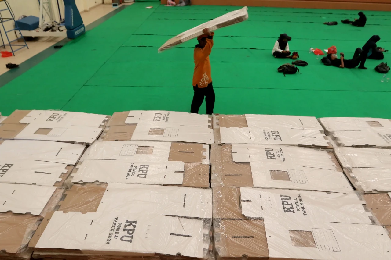Logistik Pemilu 2024...