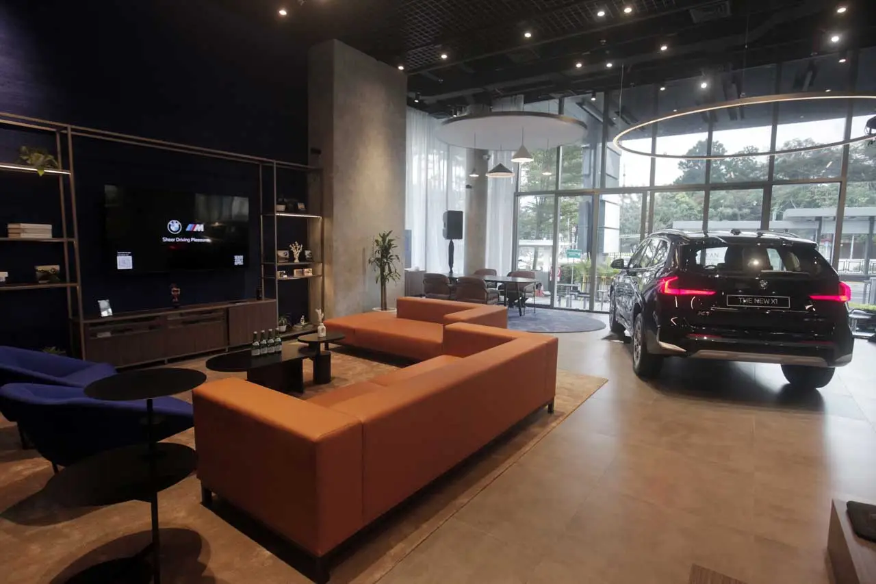 Peresmian BMW Performance...