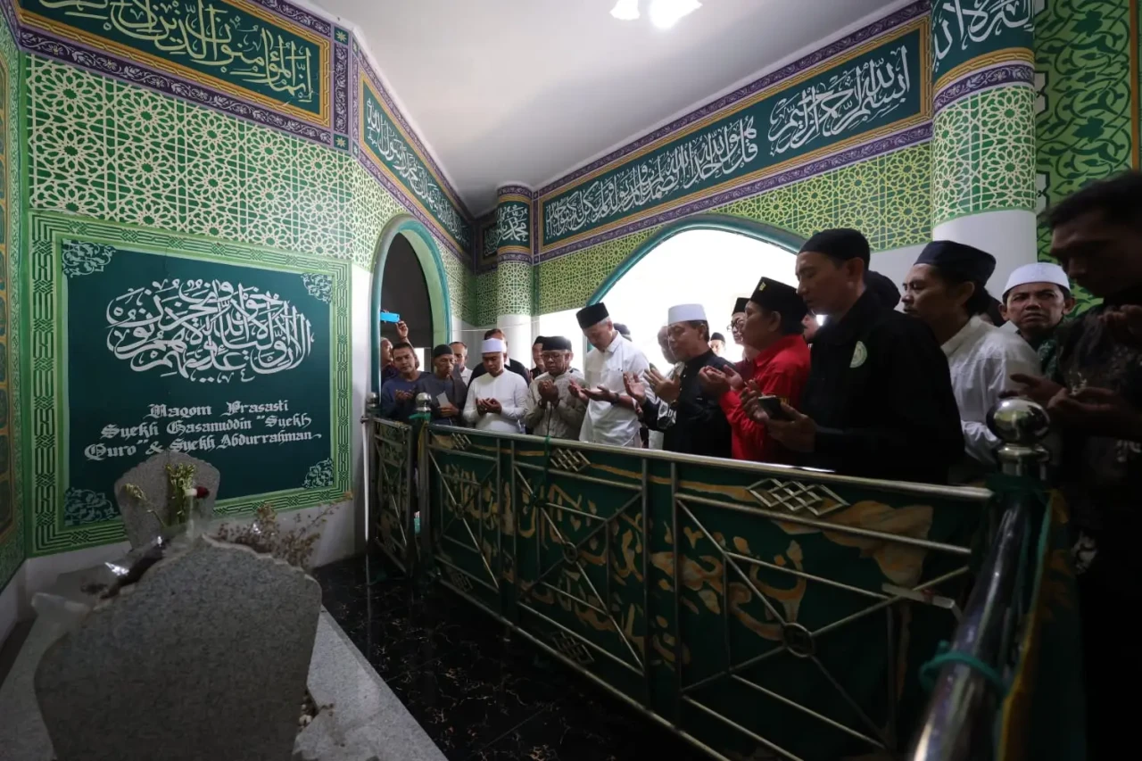 Usai Salat Jumat, Ganjar...