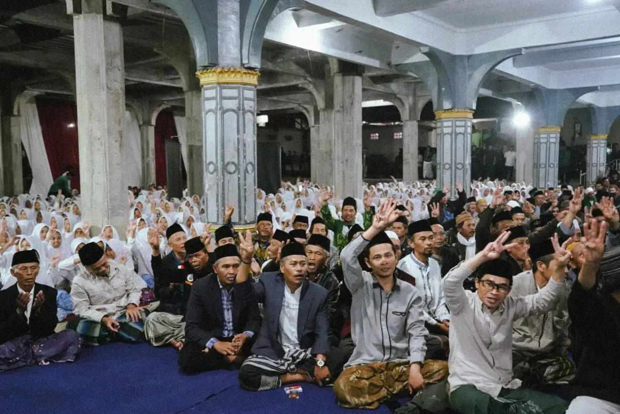 Pimpinan Ponpes Fauzan...