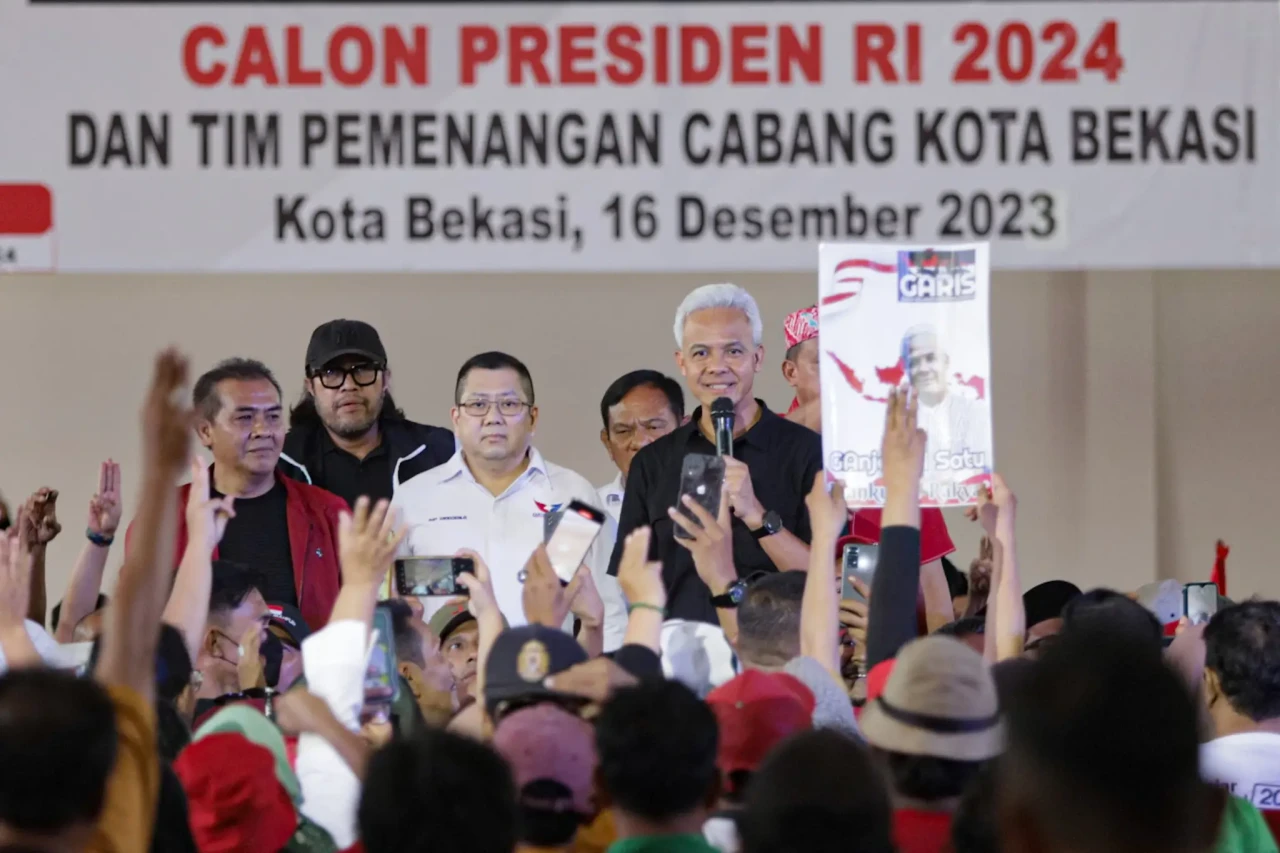 Ganjar Pranowo Bersama...
