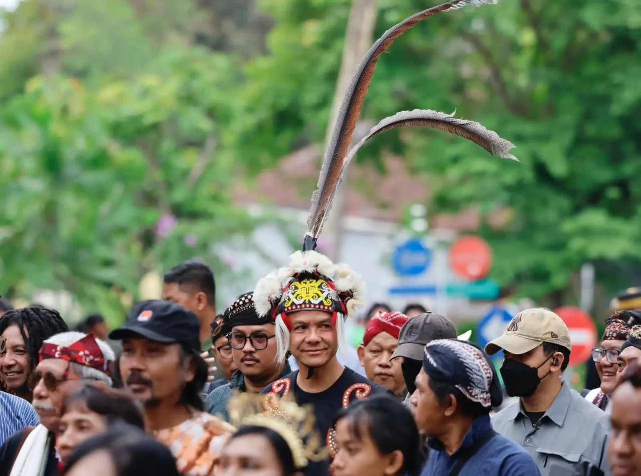 Ikut Kirab Budaya Nitilaku...
