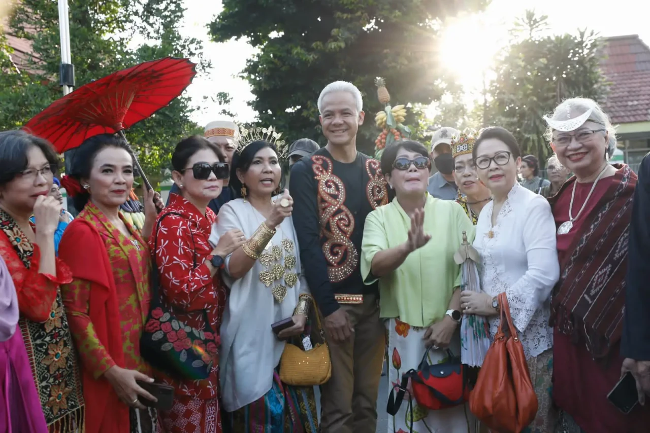 Ikut Kirab Budaya Nitilaku...
