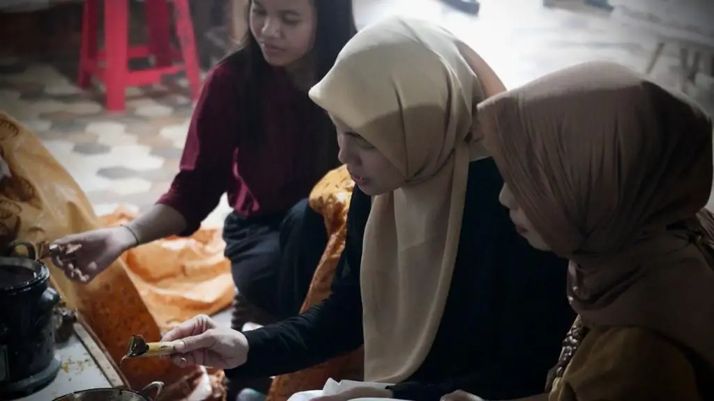 Intip Momen Siti Atikoh...
