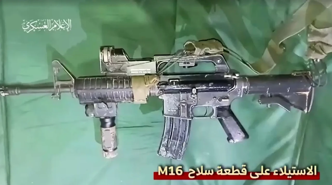 Brigade Al-Qassam Sergap...