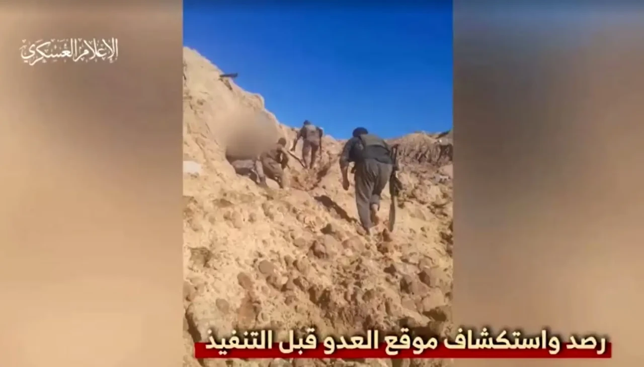 Brigade Al-Qassam Sergap...