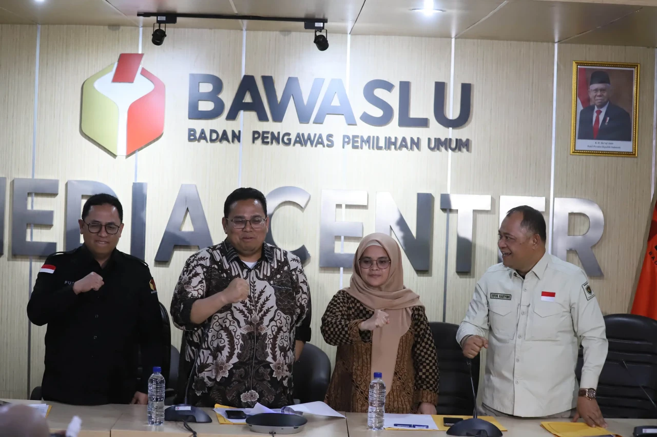Konferensi Pers Bawaslu...