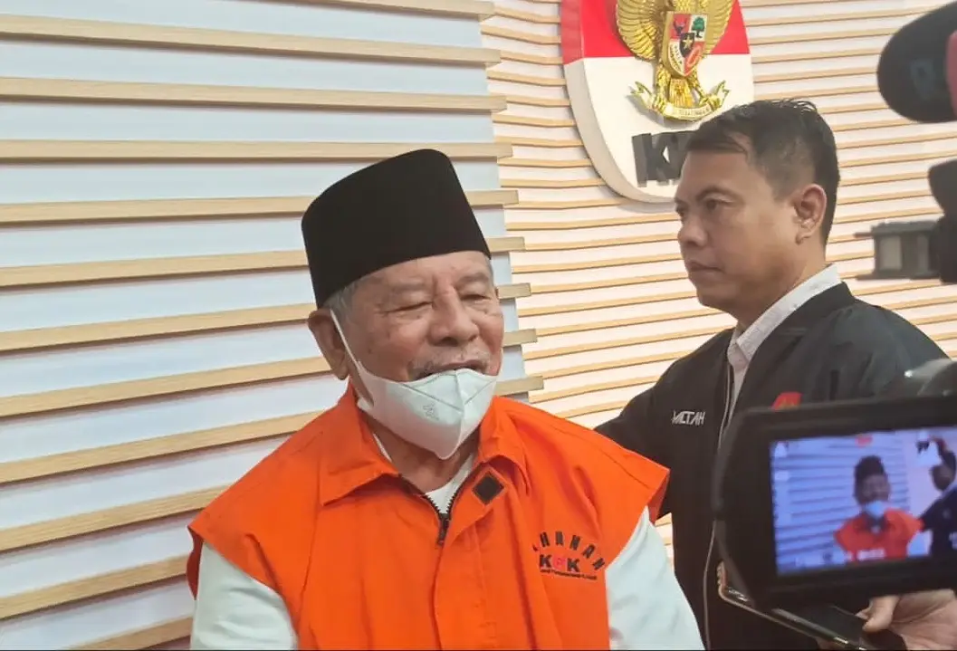 Jadi Tersangka, Gubernur...