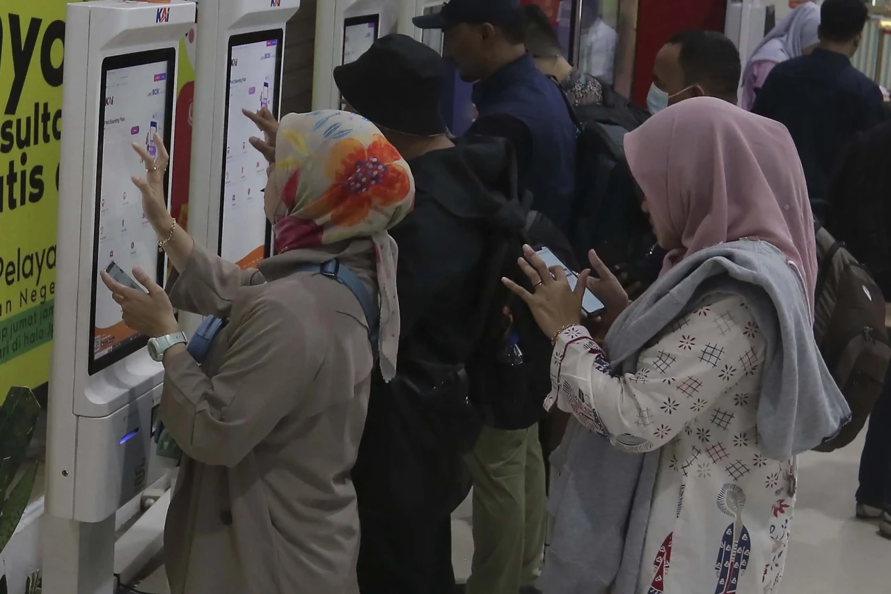 Jelang Libur Nataru,...