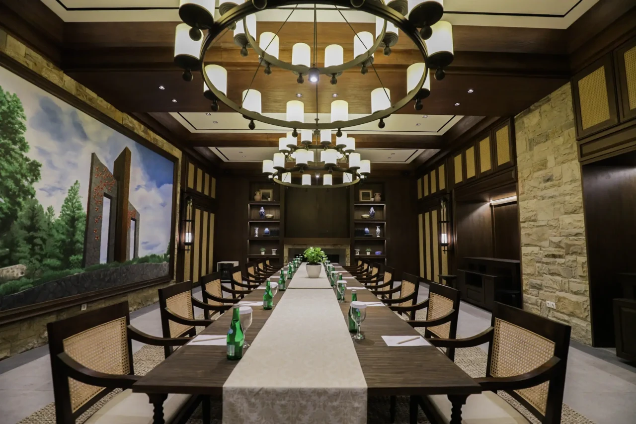 Venue Dining dengan...