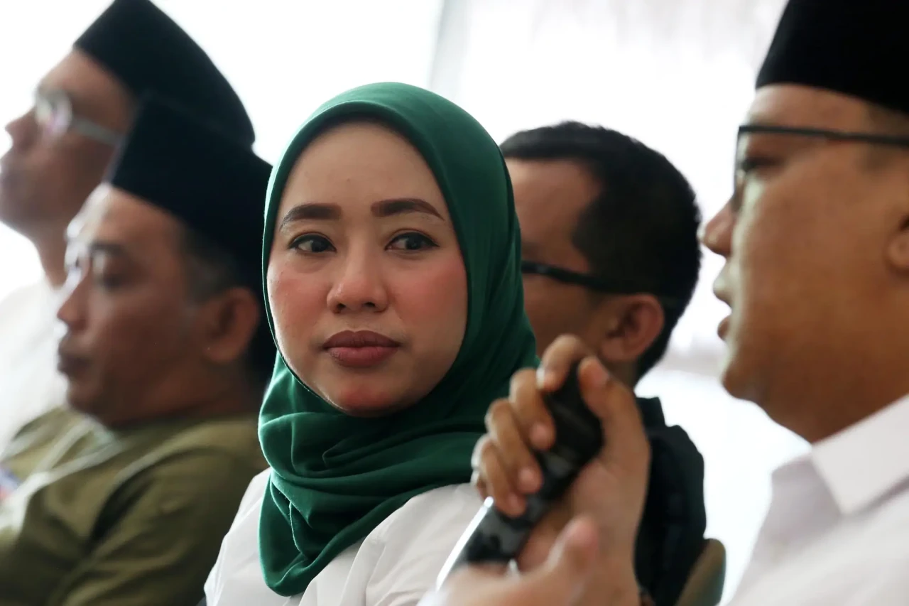 Potret Ratna Juwita...