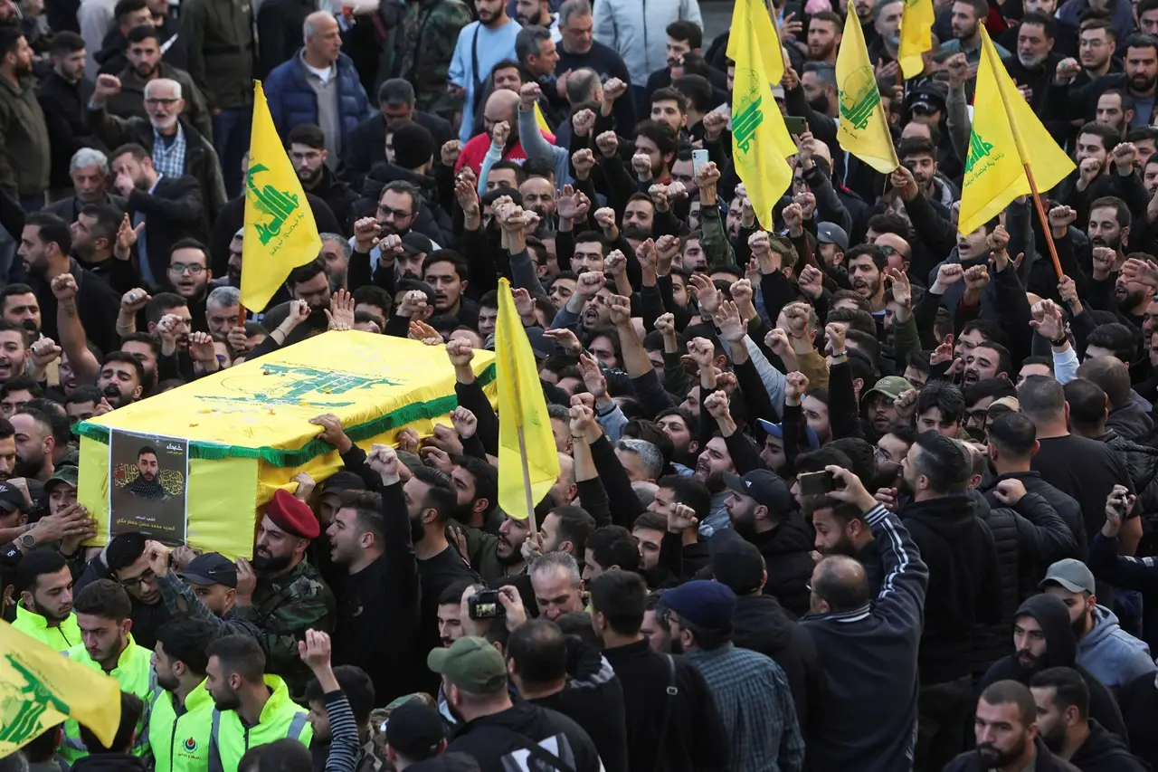 Pejuang Hizbullah Tewas,...
