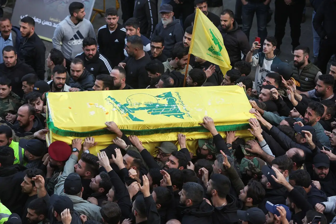 Pejuang Hizbullah Tewas,...