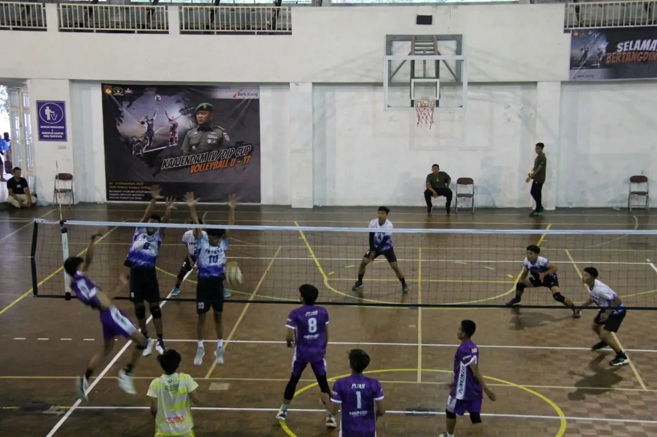 16 Tim Ramaikan Turnamen...