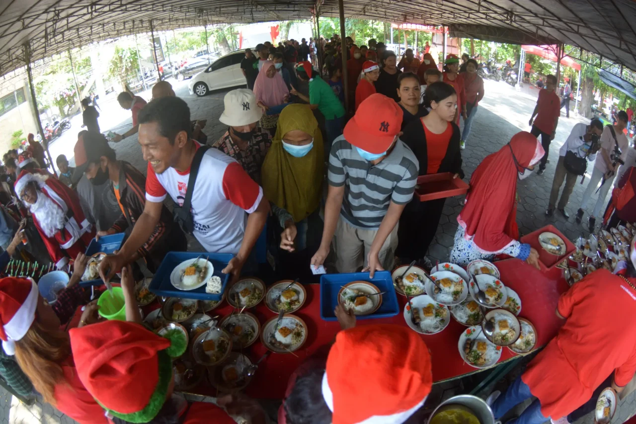Sambut Natal, Santa...