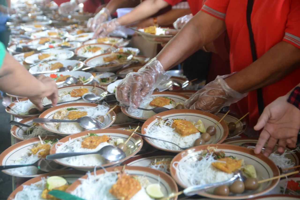 Sambut Natal, Santa...
