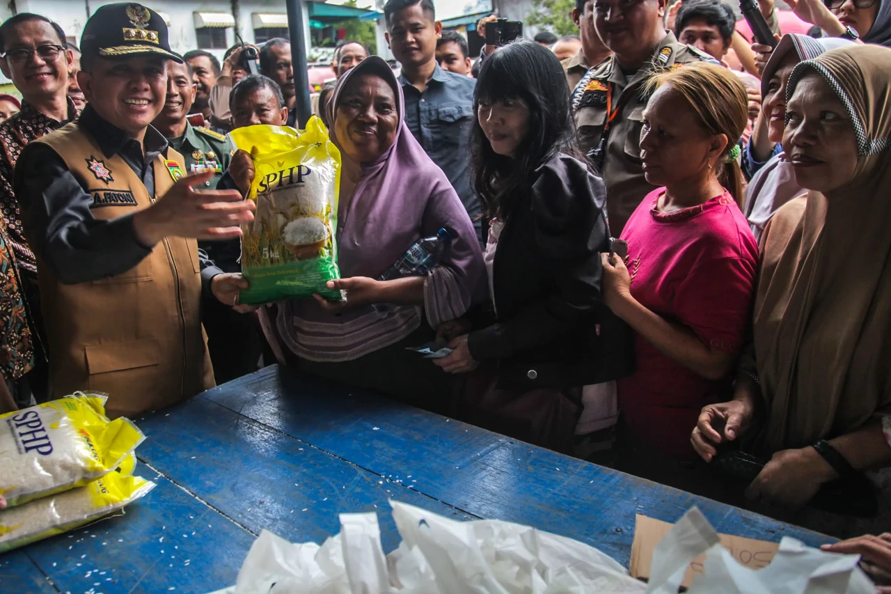 Potret Operasi Pasar...