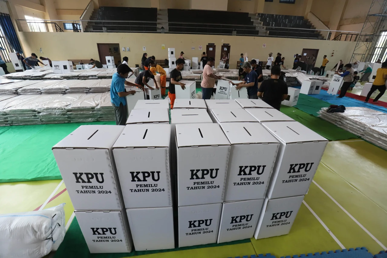 Perakitan Kotak Suara...