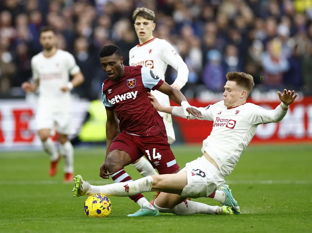 West Ham Libas Manchester...
