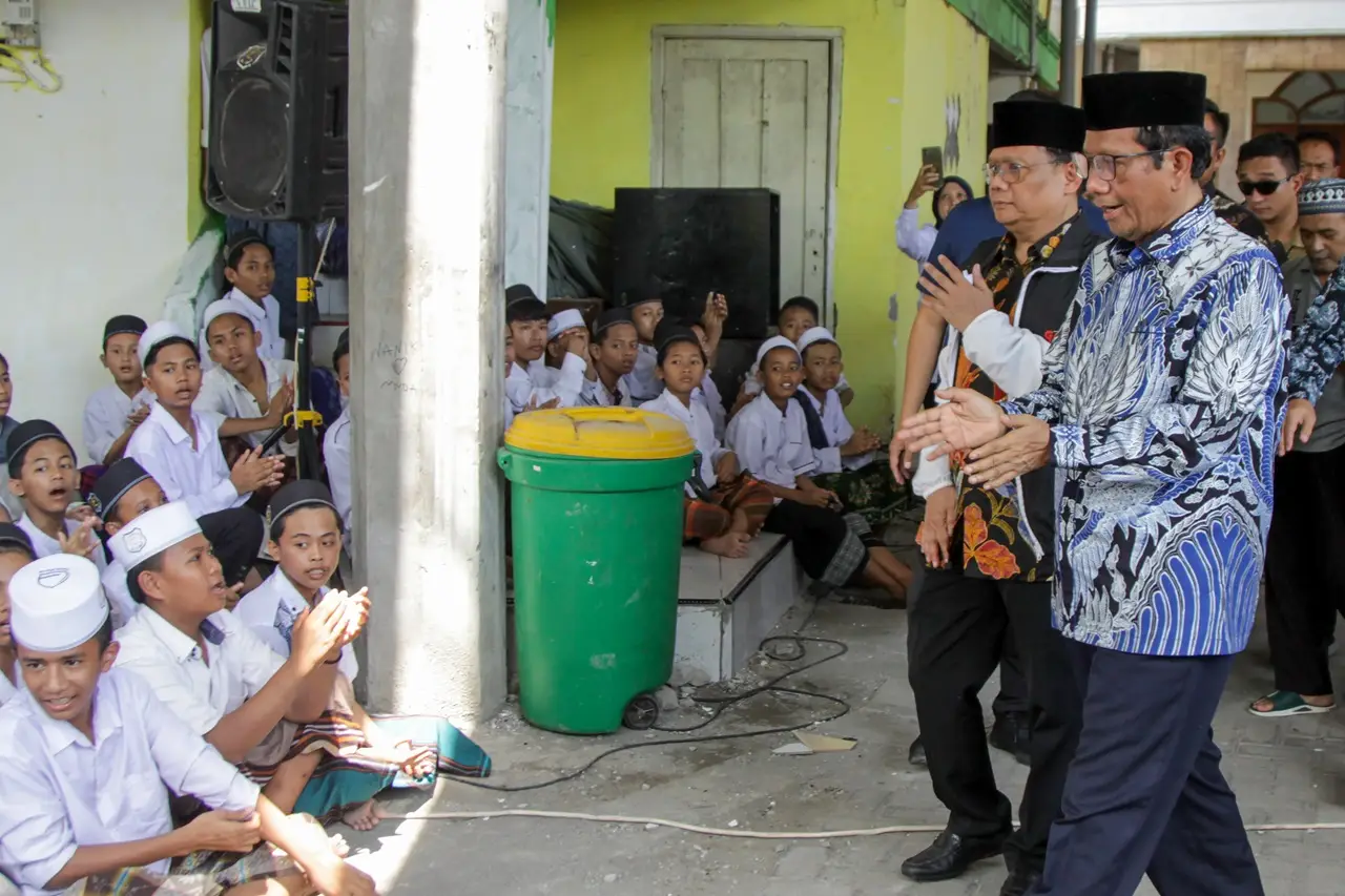 Silaturahim Mahfud MD...