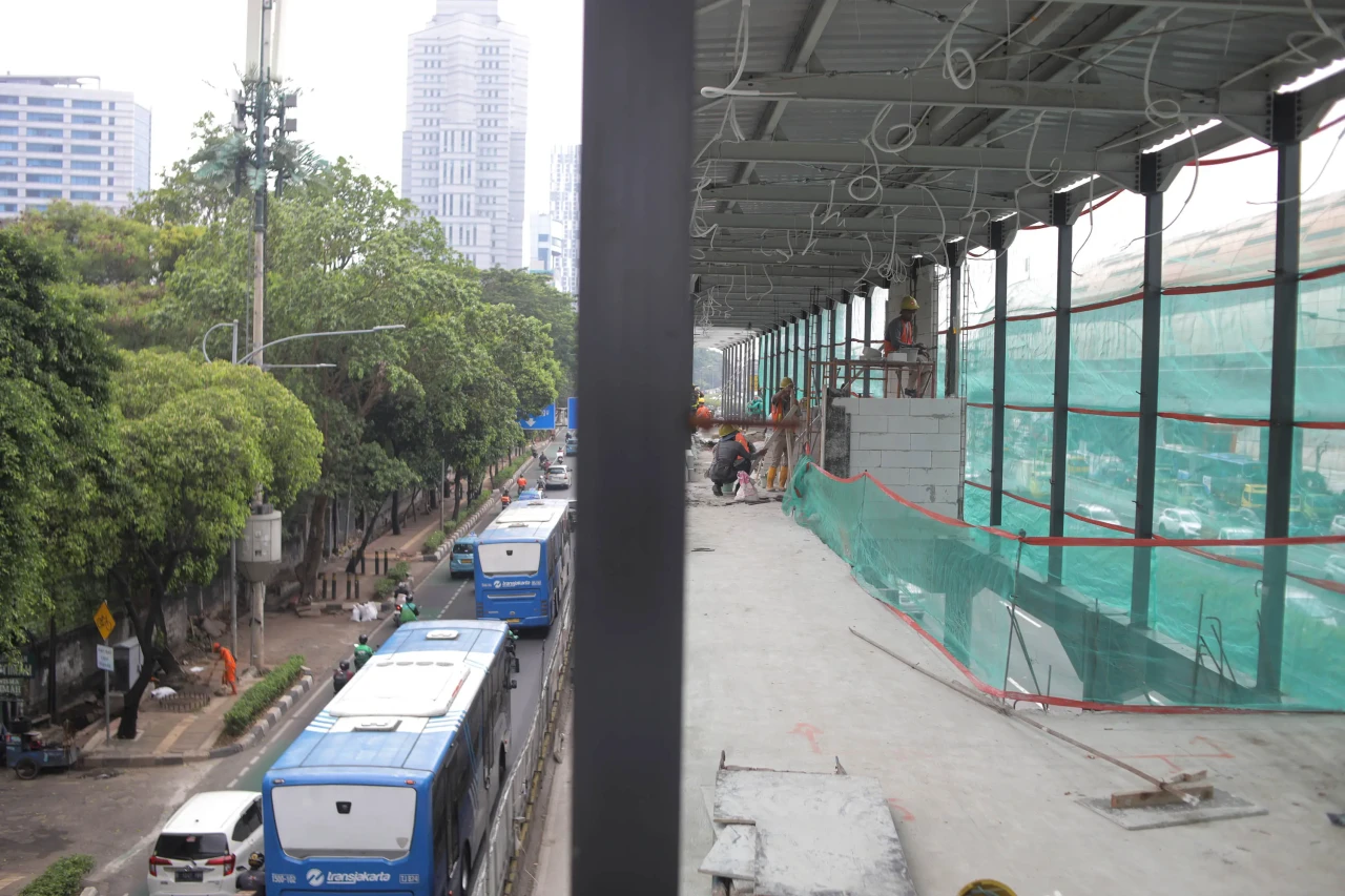 Target Pembangunan Infrastruktur...