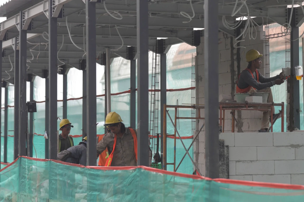 Target Pembangunan Infrastruktur...