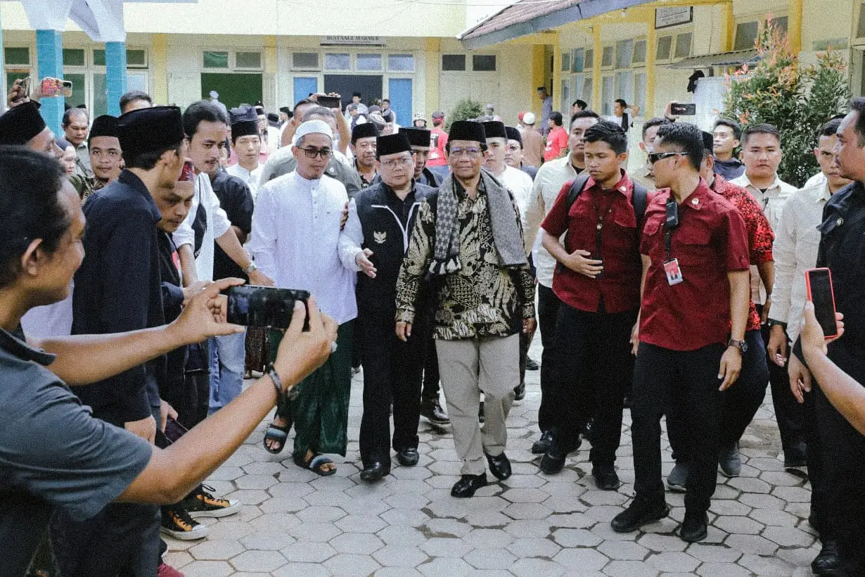 Keliling Ponpes di Jatim,...