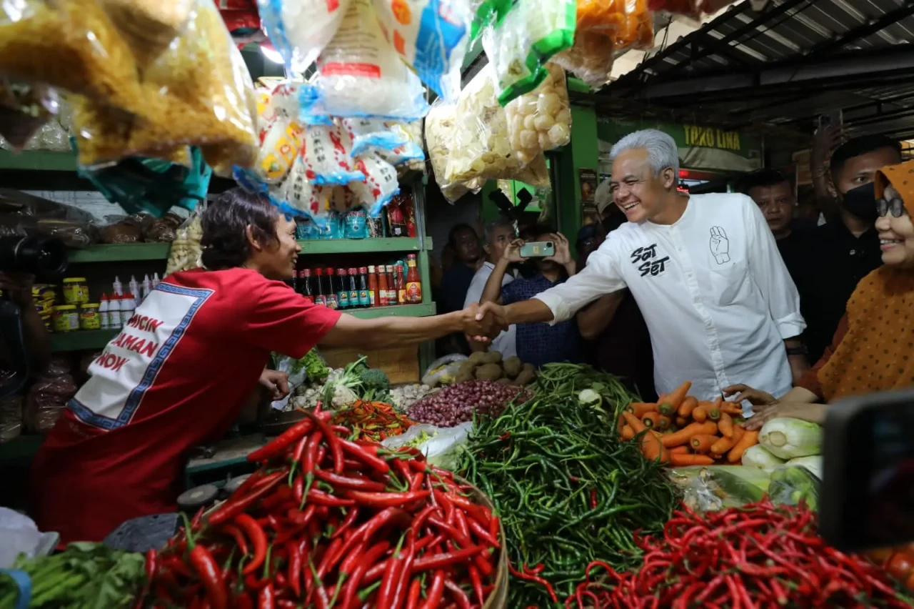 Blusukan ke Pasar Wonogiri,...
