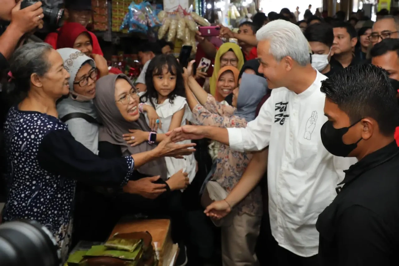 Blusukan ke Pasar Wonogiri,...