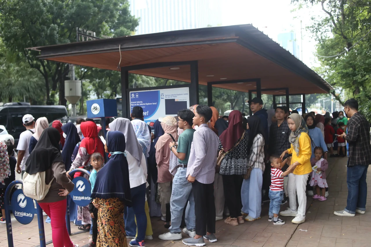 Wisata Gratis Keliling...