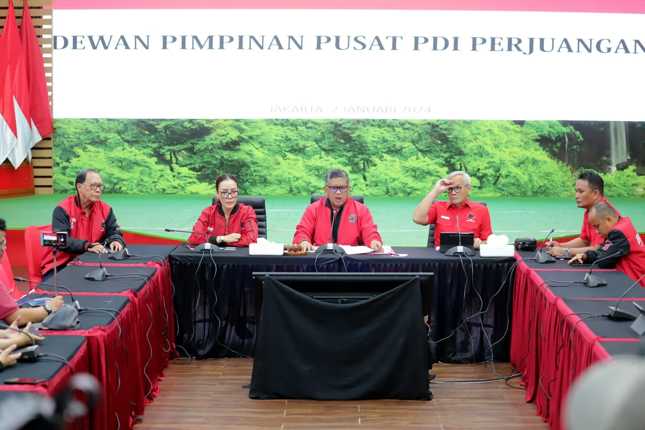 PDI P Bahas Mengenai...
