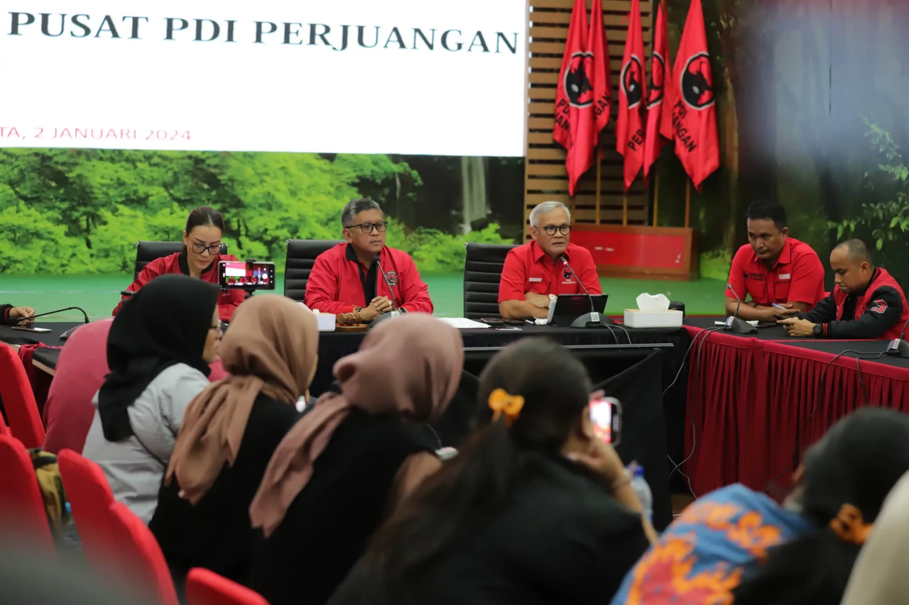 PDI P Bahas Mengenai...