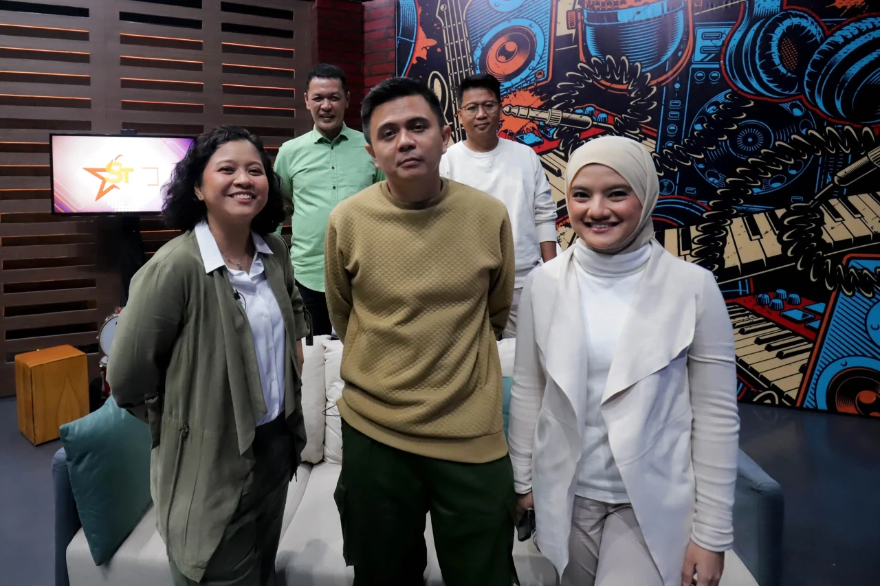 Base Jam Cerita Tentang...