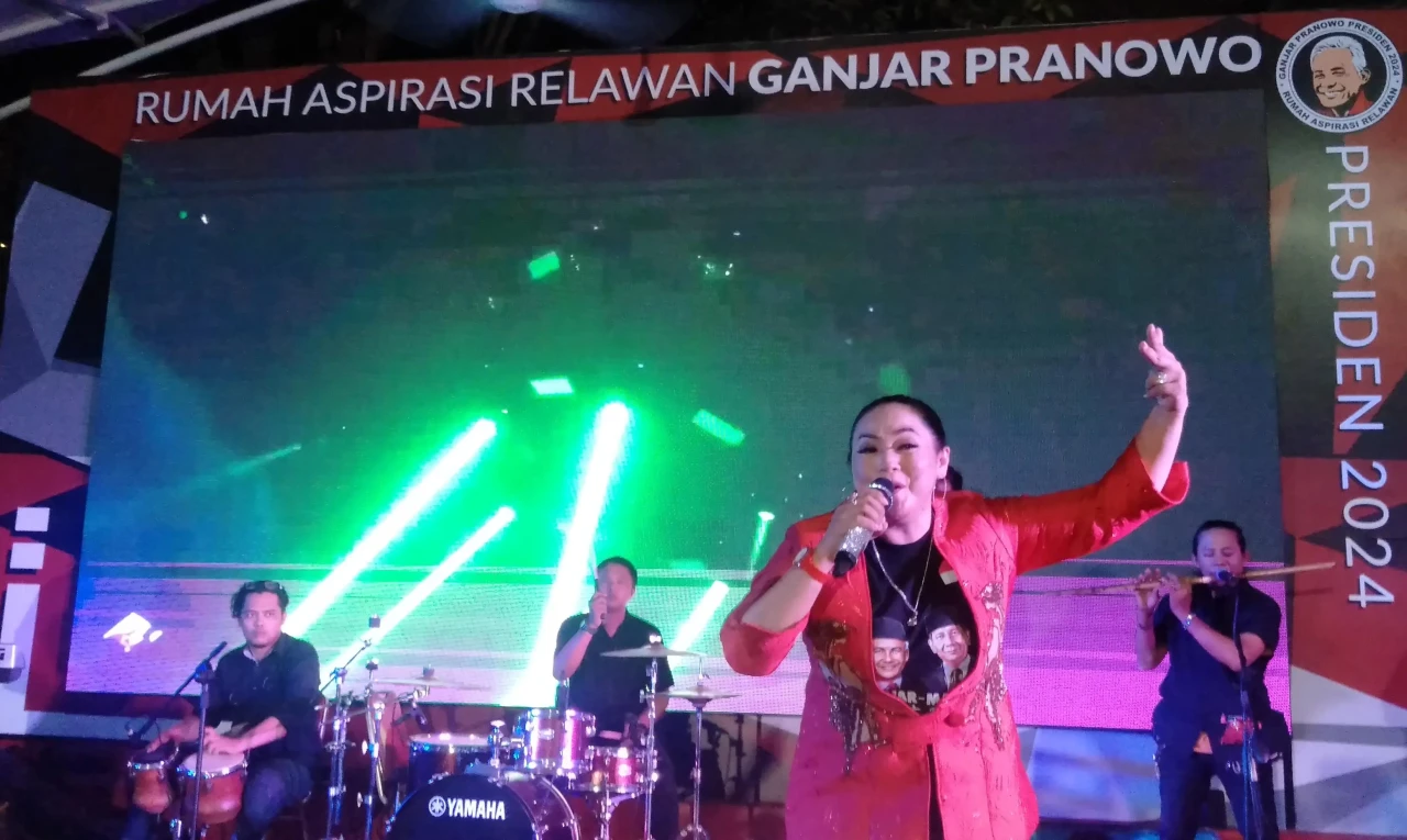 Istri Almarhum Didi...