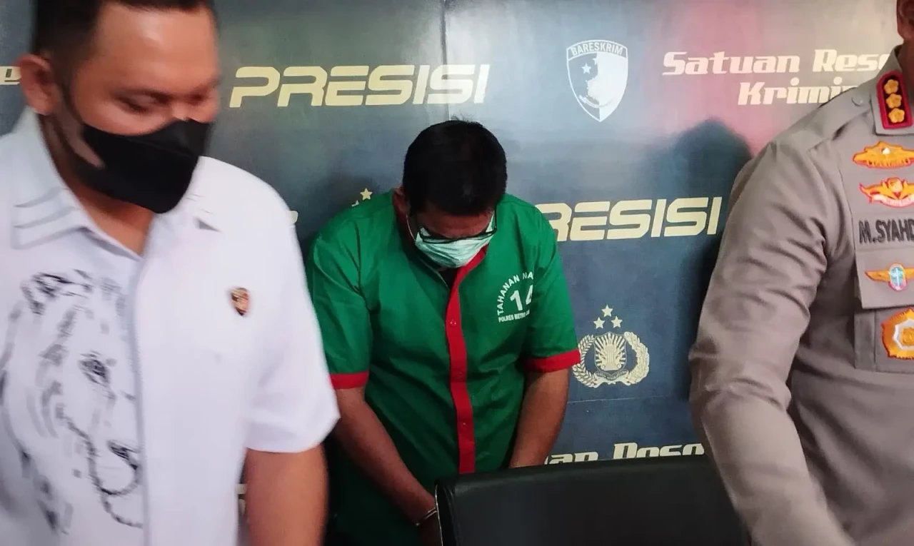 Enam Kali Pakai Narkoba,...
