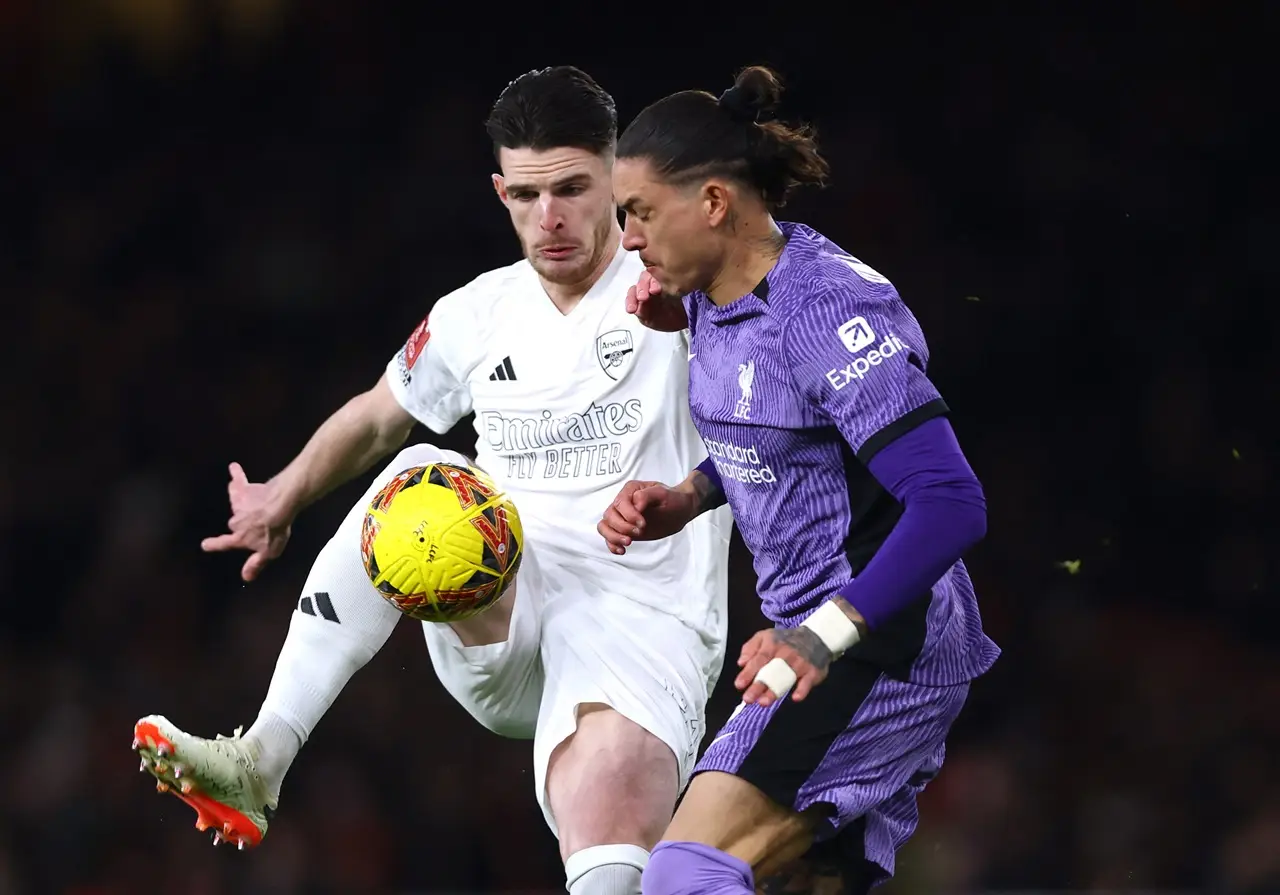 Menang 2-0, Liverpool...