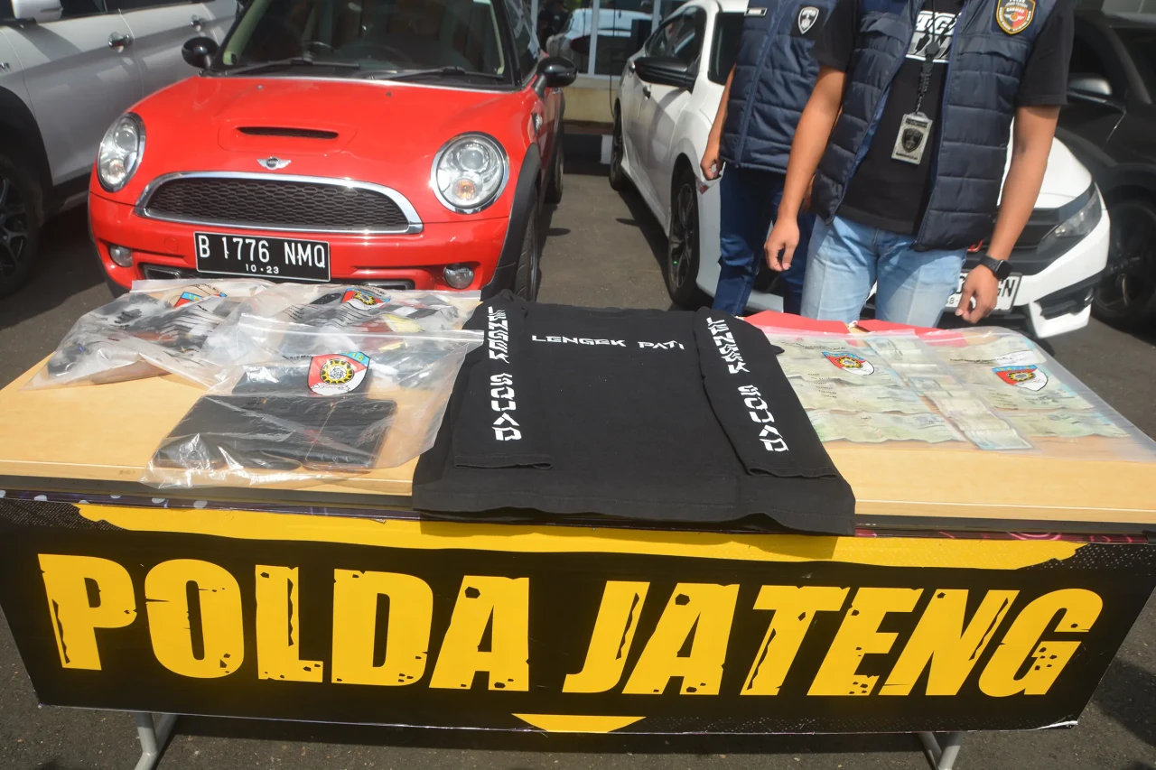 Polda Jateng Bekuk Sindikat...